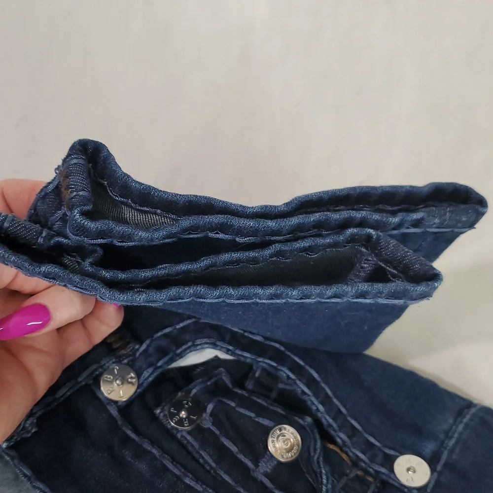 True Religion Mens Rocco Super T Relaxed Skinny W/Flap Pockets Jeans Size 33 - Picture 16 of 16